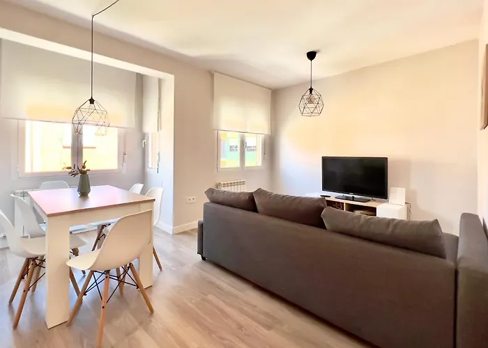 Housingleon Velarde